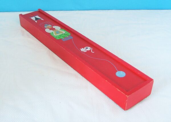Vintage Red Knitting Needle Holder Wooden Box Granny Cat Taiwan 70s 80s