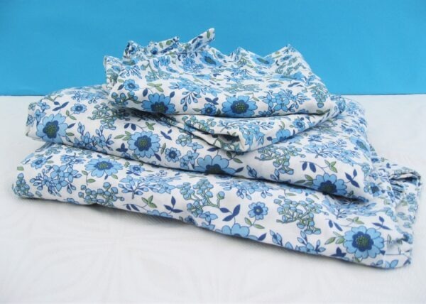 Vintage Single Duvet Cover Pillow Case Set Blue Flower Power 70s - 2 Sets Available