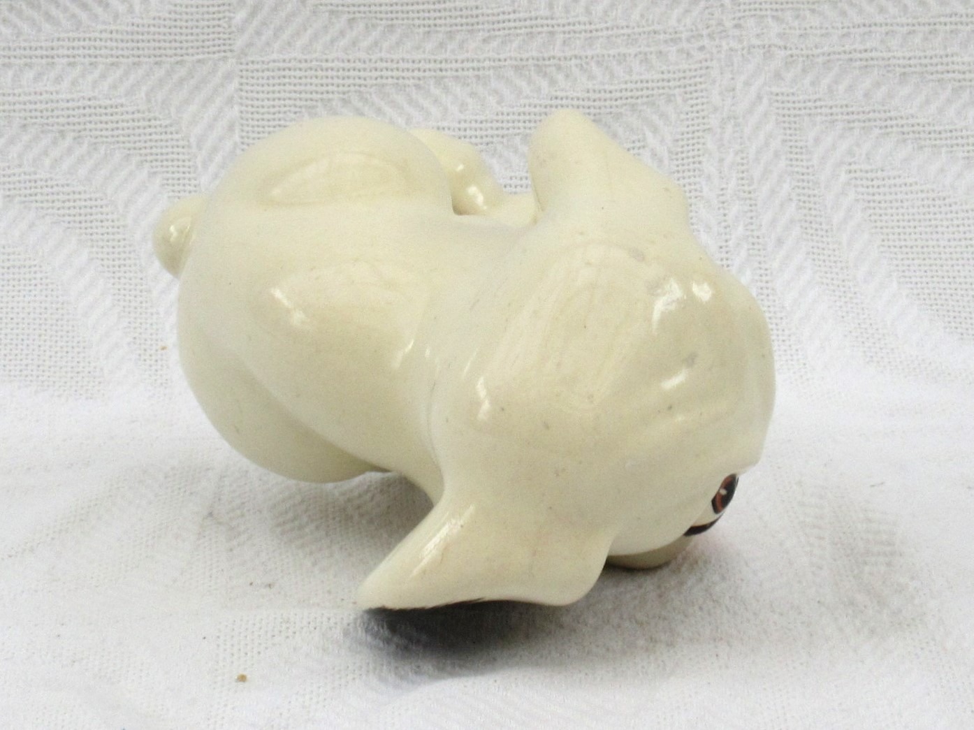 Vintage Kitsch Crown Devon Bonzo Dog Ornament