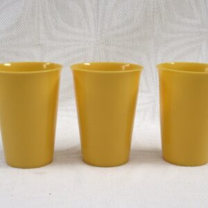 Vintage Yellow Plastic Beakers x3 Campervan Camping Picnic 1970s. Price includes FREE UK Postage!