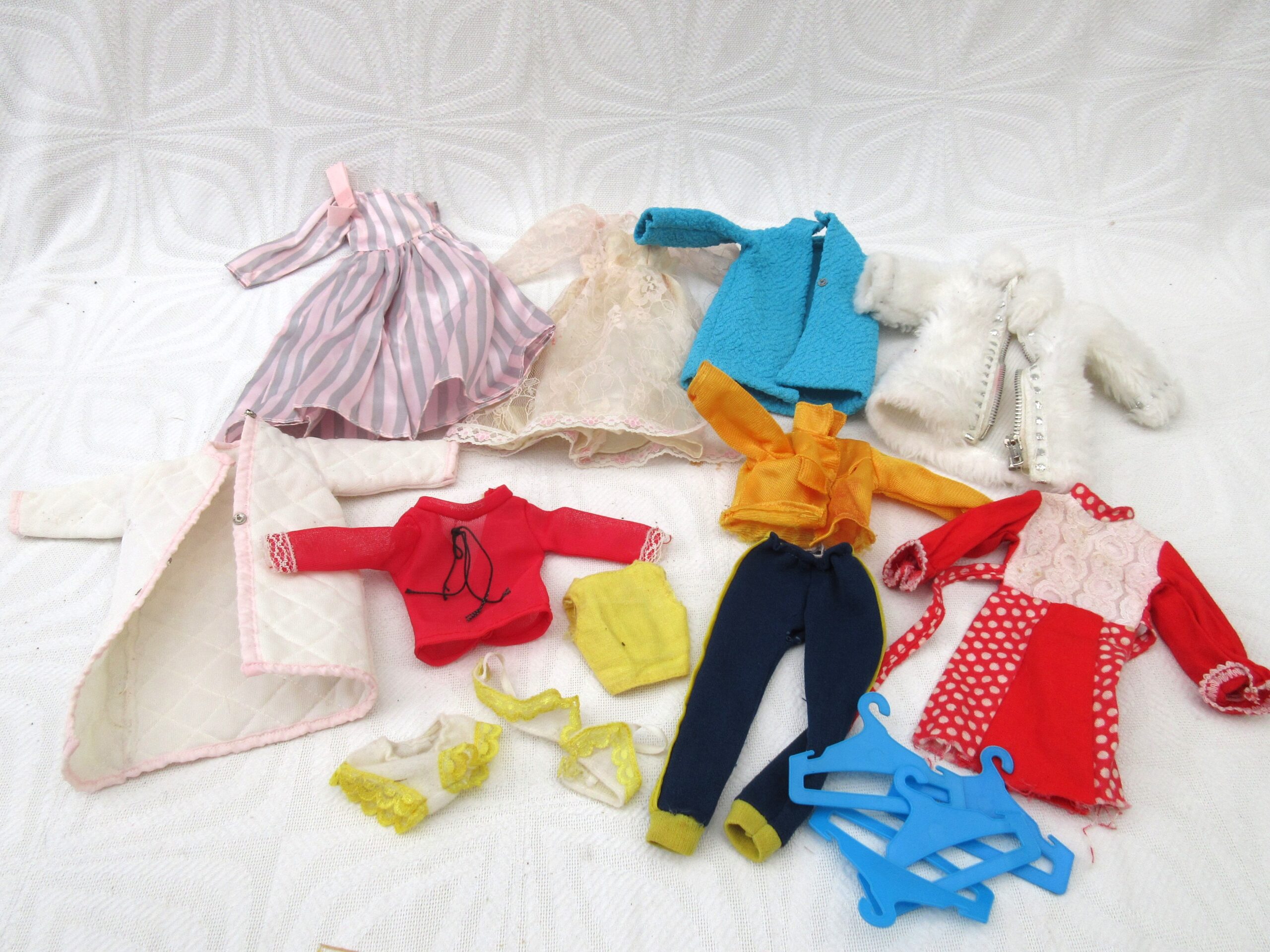 Vintage Sindy Barbie Teenage Dolls Clothing Job Lot 70s 80s