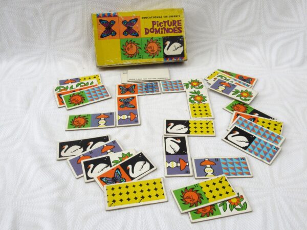 Vintage Educational Childrens Picture Dominoes Boxed Fab Illustrations 1970s