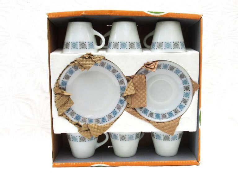 Collecting Vintage English Pyrex aka JAJ Pyrex | Rachel's Vintage