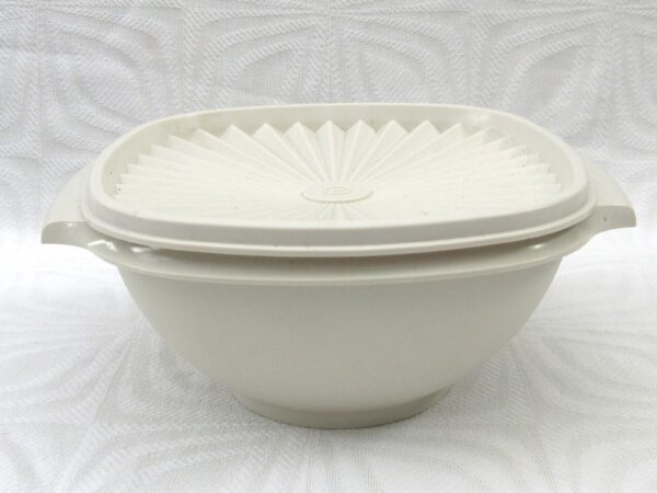 Vintage Tupperware White Servalier Storage Container Square Fan Lid 70s 80s Image