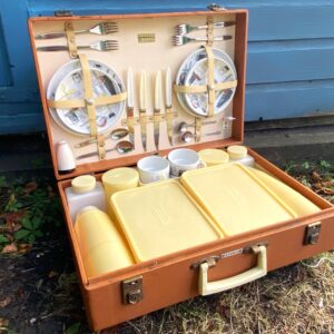 Vintage Brexton Cased Picnic Set Fiesta Barker Bros Royal Tudor Ware 1950s Image