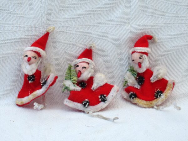 Vintage 50s 60s Christmas Decoration Red Felt & Pipe Cleaner Santas x3 Image