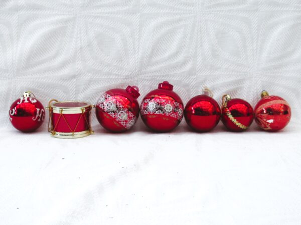 Vintage 80s 90s Christmas Decorations Red Plastic Mixed Baubles x7 Image