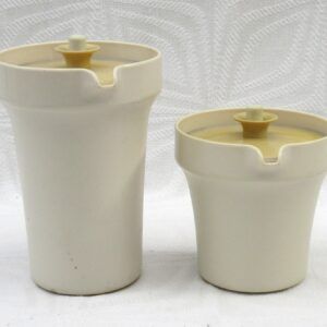 Vintage Tupperware Sugar and Creamer 2 Piece Set Beige 70s 80s Image