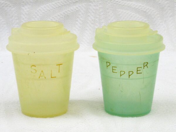 Vintage Tupperware Wonderlier Salt Pepper Shakers Flip Top Lids 50s 60s Image