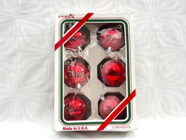 Vintage 80s 90s Christmas Decorations Red Plastic Baubles Frosted Box of 6 Image