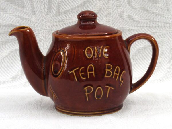 Vintage Sylvac One Tea Bag Teapot Brown Treacle Glaze 60s 70s Image