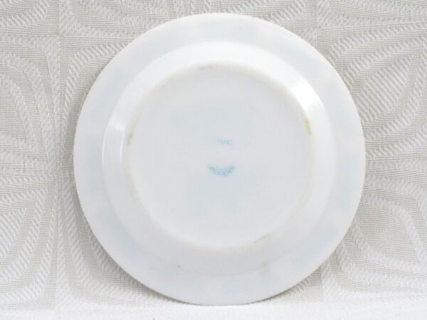 Vintage Arcopal Childrens Hippo Plate Milk Glass France 1980s - Image 2