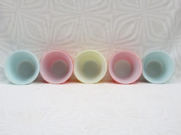 Vintage JAJ Pyrex Pastel Custard Cups Ramekins x5 Cookware 1960s - Image 3