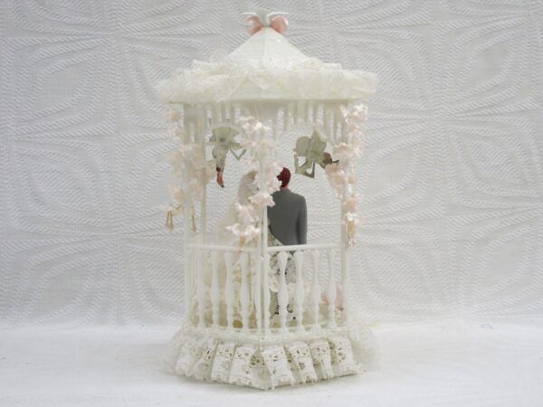 Vintage Wedding Cake Topper Bride Groom Plastic Pergola Lace 1970s - Image 6