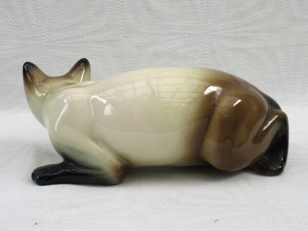 Vintage Beswick Trentham Art Siamese Cat Crouching Brown White 60s 70s - Image 3