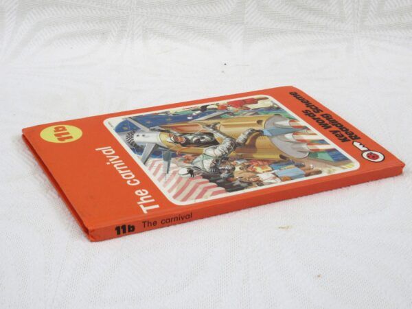 Vintage Ladybird Books Key Words Reading Scheme The Carnival 11b - Image 3