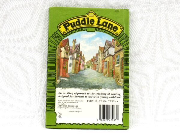 Vintage Ladybird Books Puddle Lane Wideawake Mice Go To Market - Image 2