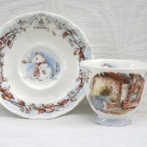 Vintage Royal Doulton Brambly Hedge Winter Cup & Saucer 1983 Image