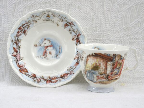 Vintage Royal Doulton Brambly Hedge Winter Cup & Saucer 1983 Image