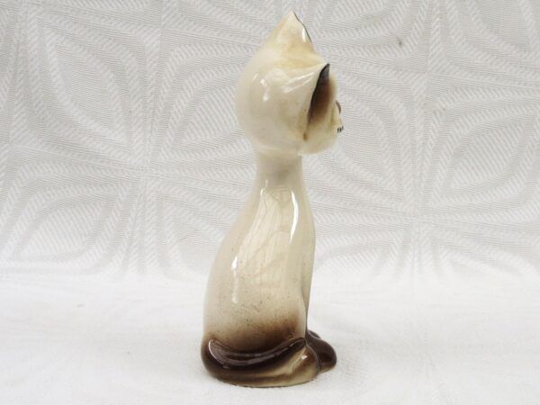Vintage Kitsch Siamese Cat Ornament Big Eyes Ceramic 1960s - Image 2