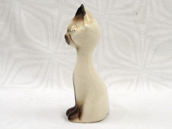 Vintage Kitsch Siamese Cat Ornament Big Eyes Ceramic 1960s - Image 4