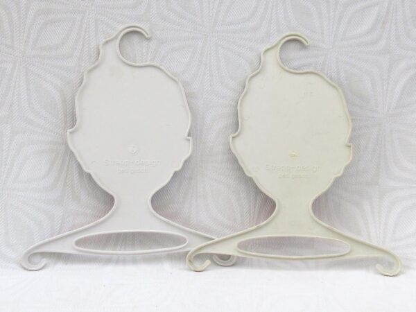Vintage W German Max Moritz Childrens Hangers Strepp Design Plastic 60s - Image 2