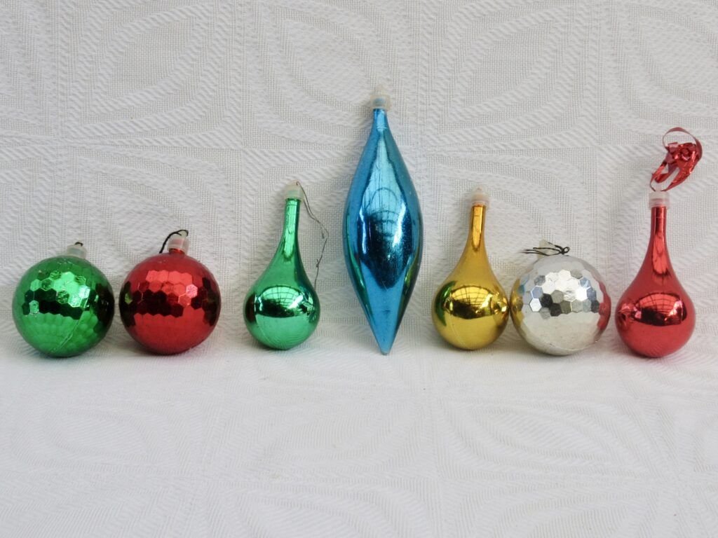Vintage 80s Christmas Decorations x7 Multicoloured Plastic Various Shapes Image