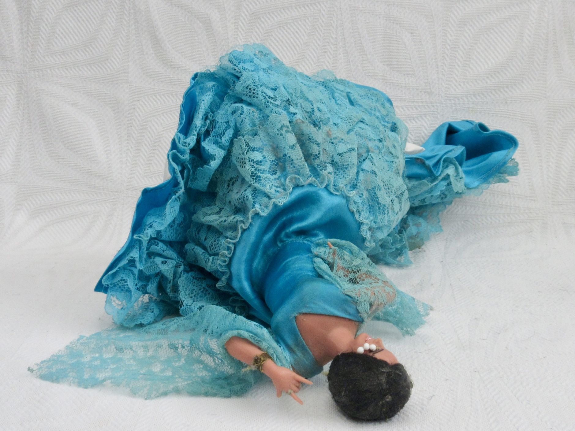 Vintage Spanish Flamenco Doll Bobbed Hair Blue Dress Boxed 60s 70s - Image 3