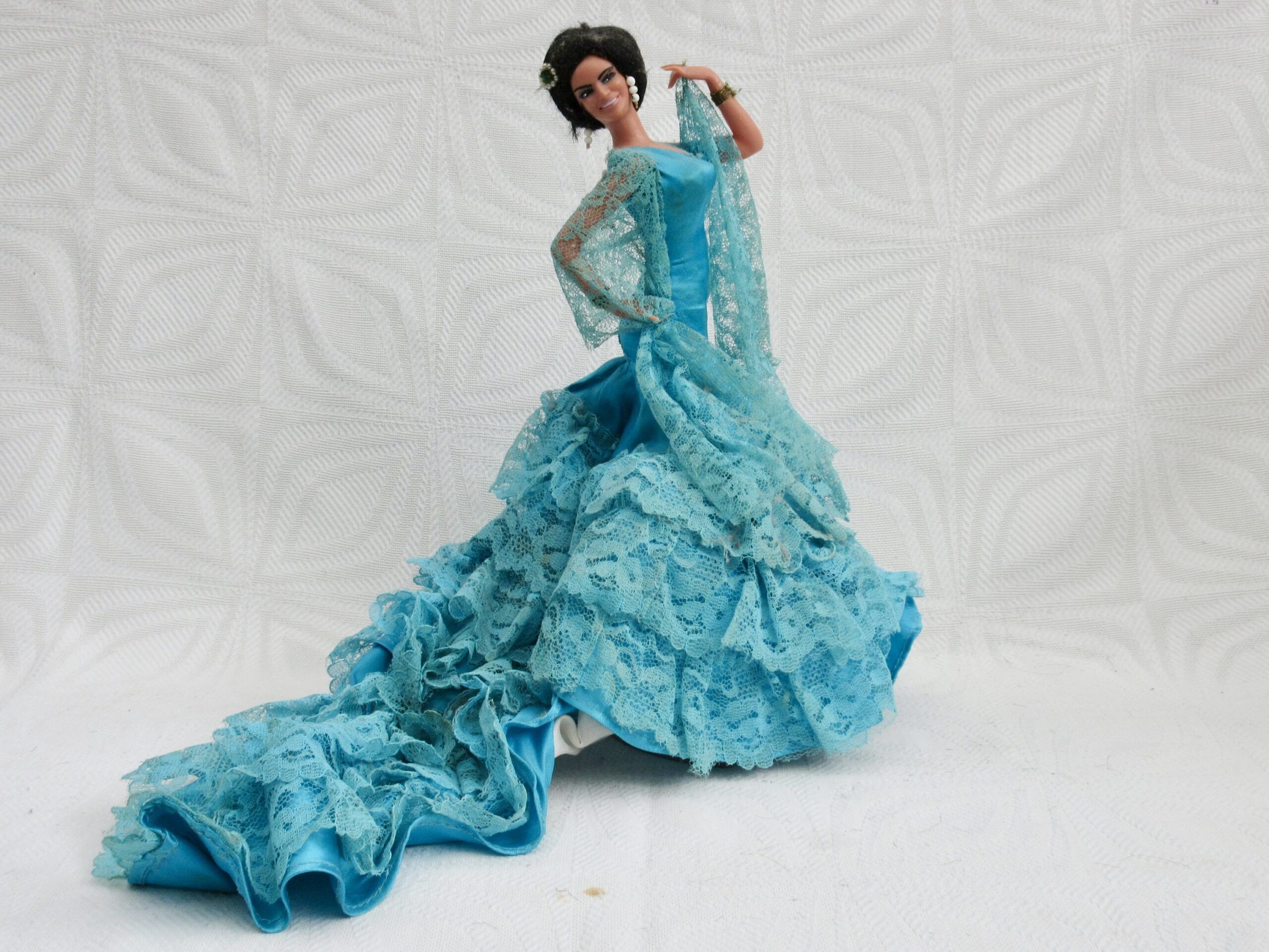 Vintage Spanish Flamenco Doll Bobbed Hair Blue Dress Boxed 60s 70s Image