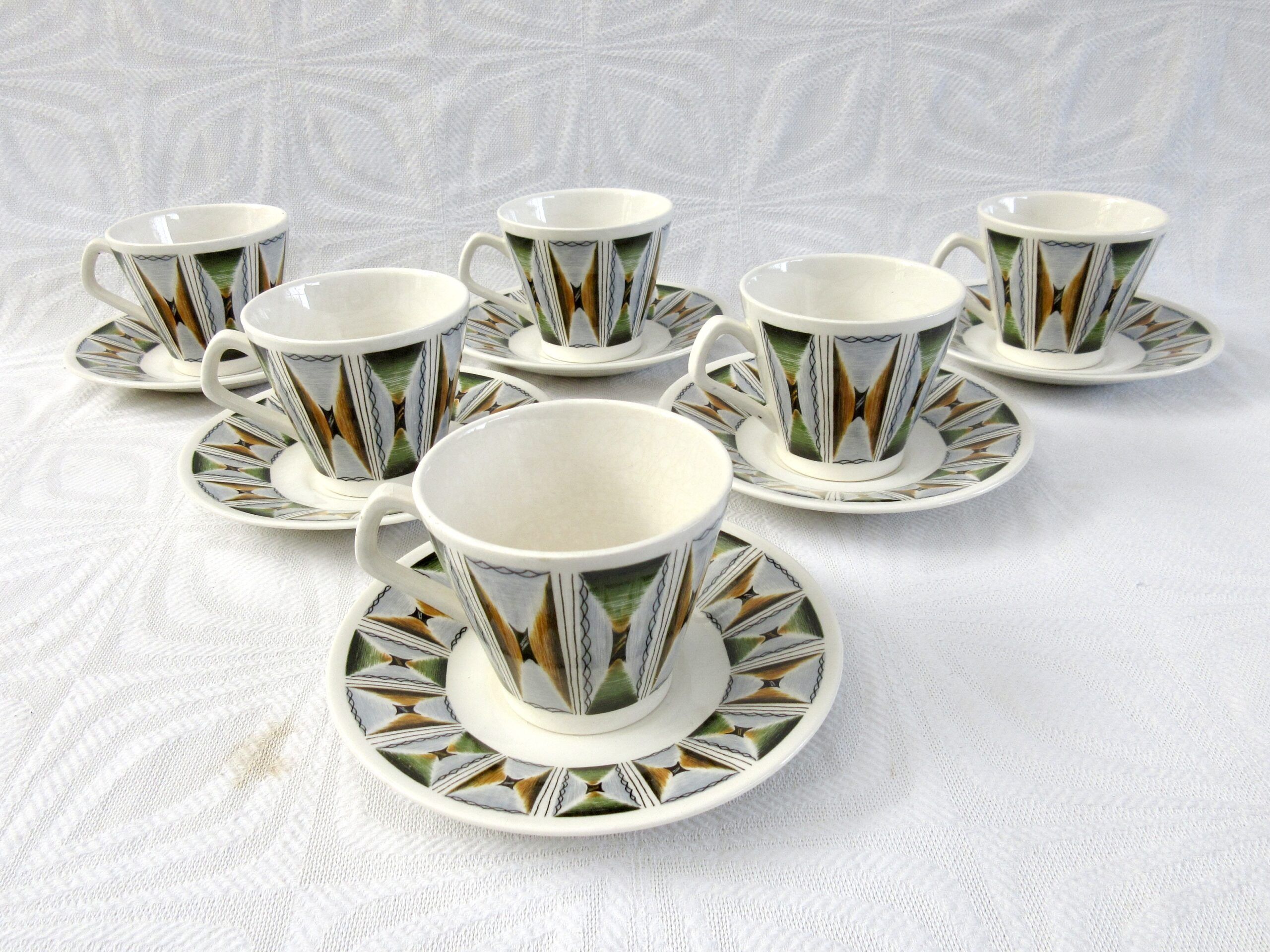 Vintage Lord Nelson Pottery Cups and Saucers x6 Abstract Mid Century Design 1960s Image