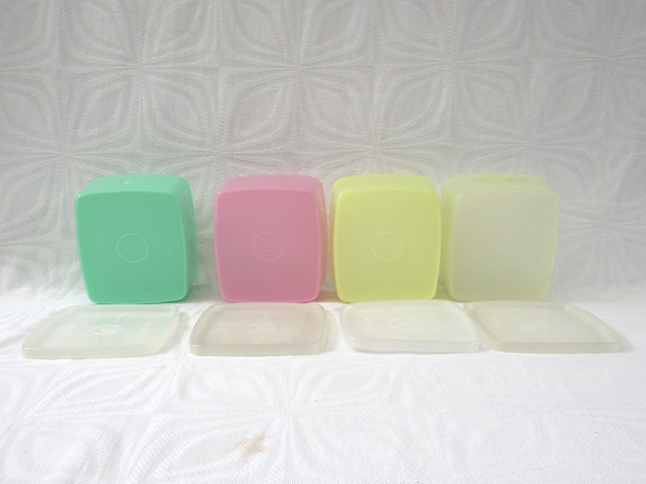 Vintage Tupperware Pastel Small Square Tubs x4 with Lids 1960s - Image 5