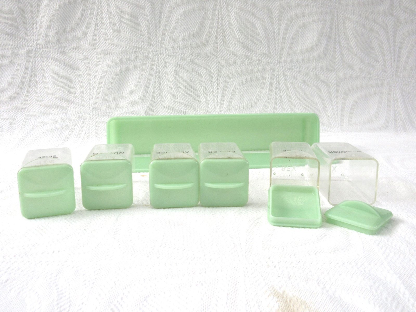 Vintage Bex Spice Rack Green Plastic Styrene Boxed Early 60s - Image 5