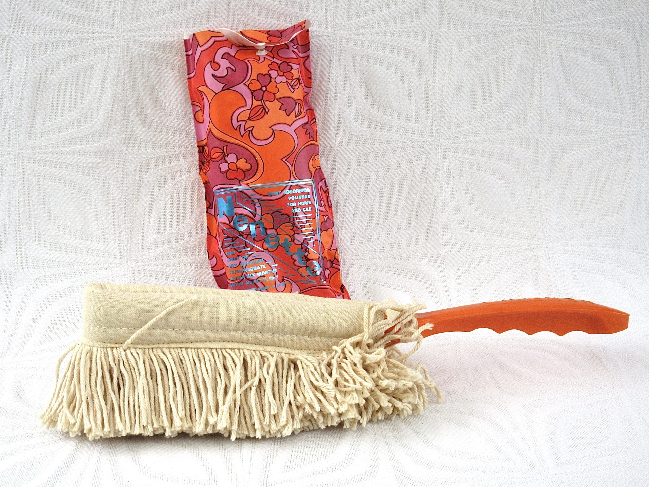 Vintage Nenette Duster Polisher in Psychedelic Pouch 1970s - Image 4
