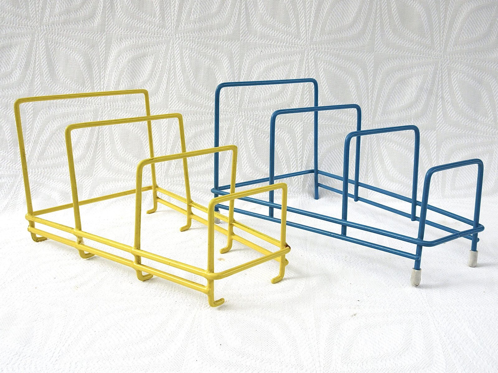 Vintage Wire Plate Rack Plastic Coated 1960s - Choose Blue or Yellow - Image 2