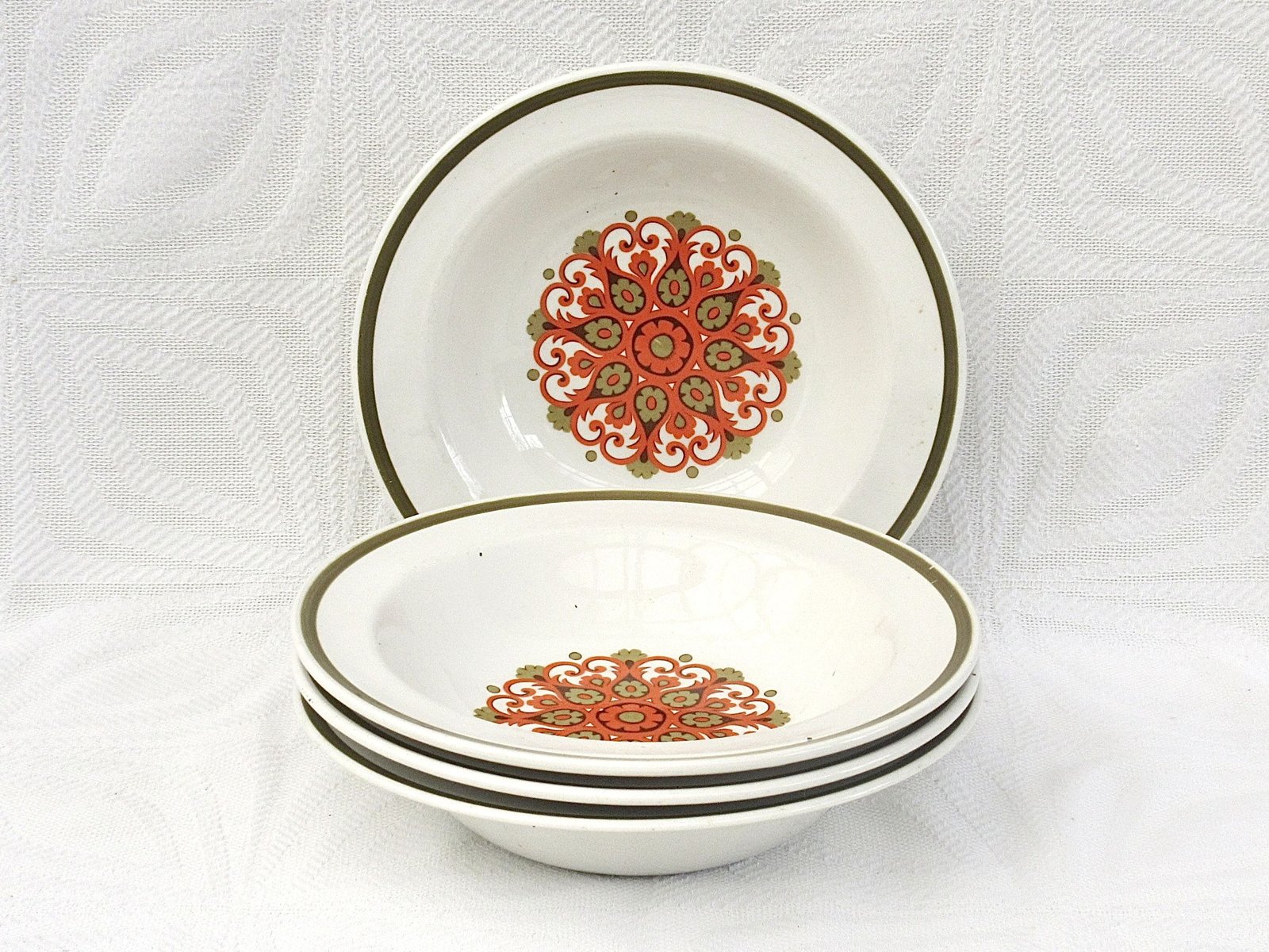 Vintage J&G Meakin Madrid x4 Cereal Bowls 60s 70s Tableware Image