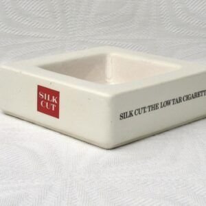 Vintage Pub Memorabilia Silk Cut Square Ashtray Wade 70s 80s Image