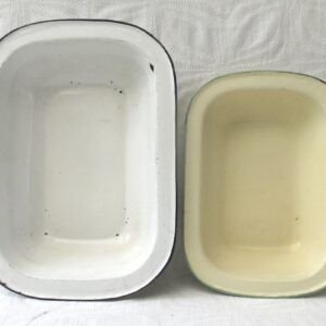 Vintage Enamel Pie Dishes Oblong Camping Caravan - Choose Size Image