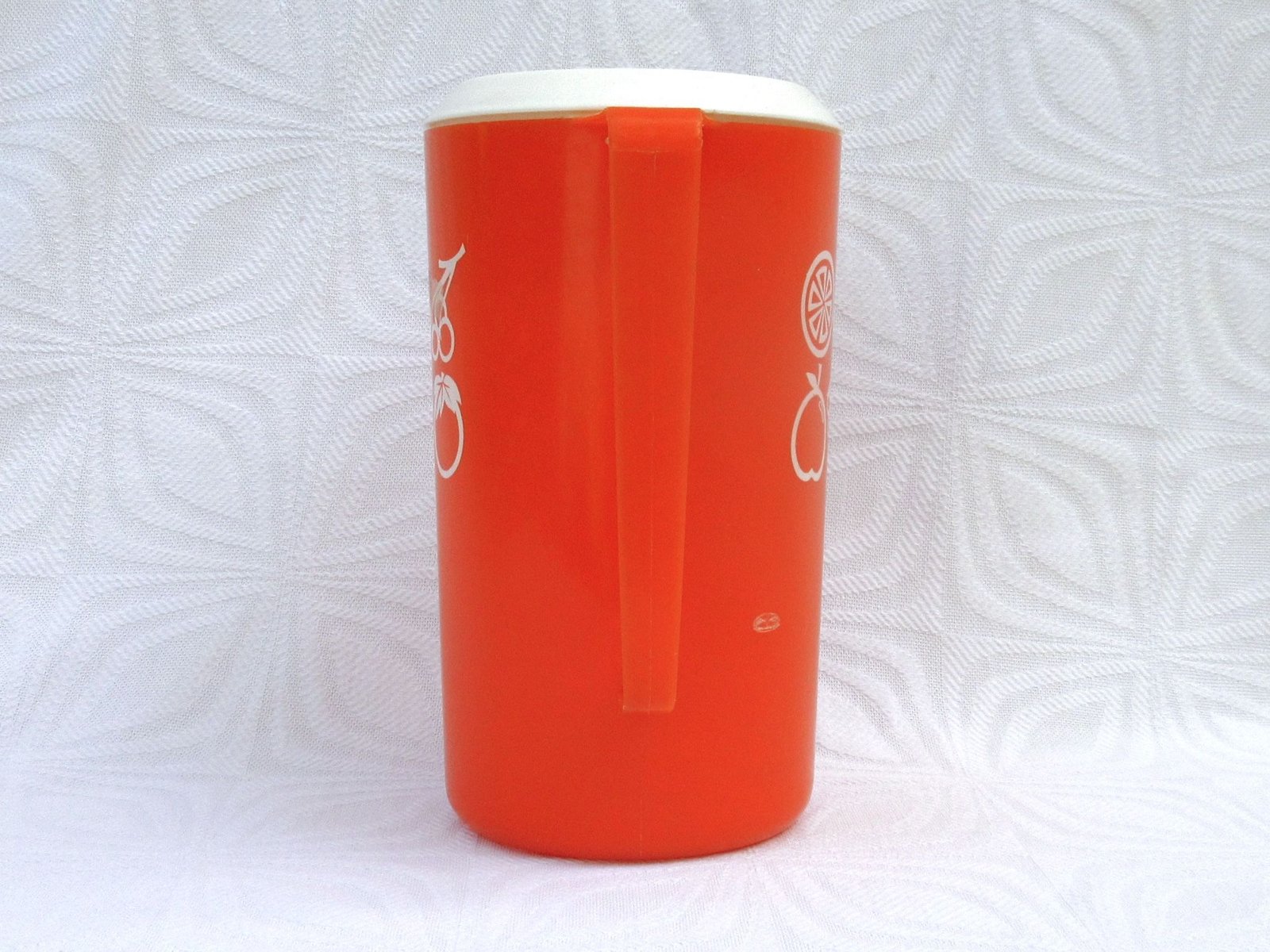 Vintage Plastic Pitcher Jug Orange Fruits Summer Drinks 1970s - Image 2
