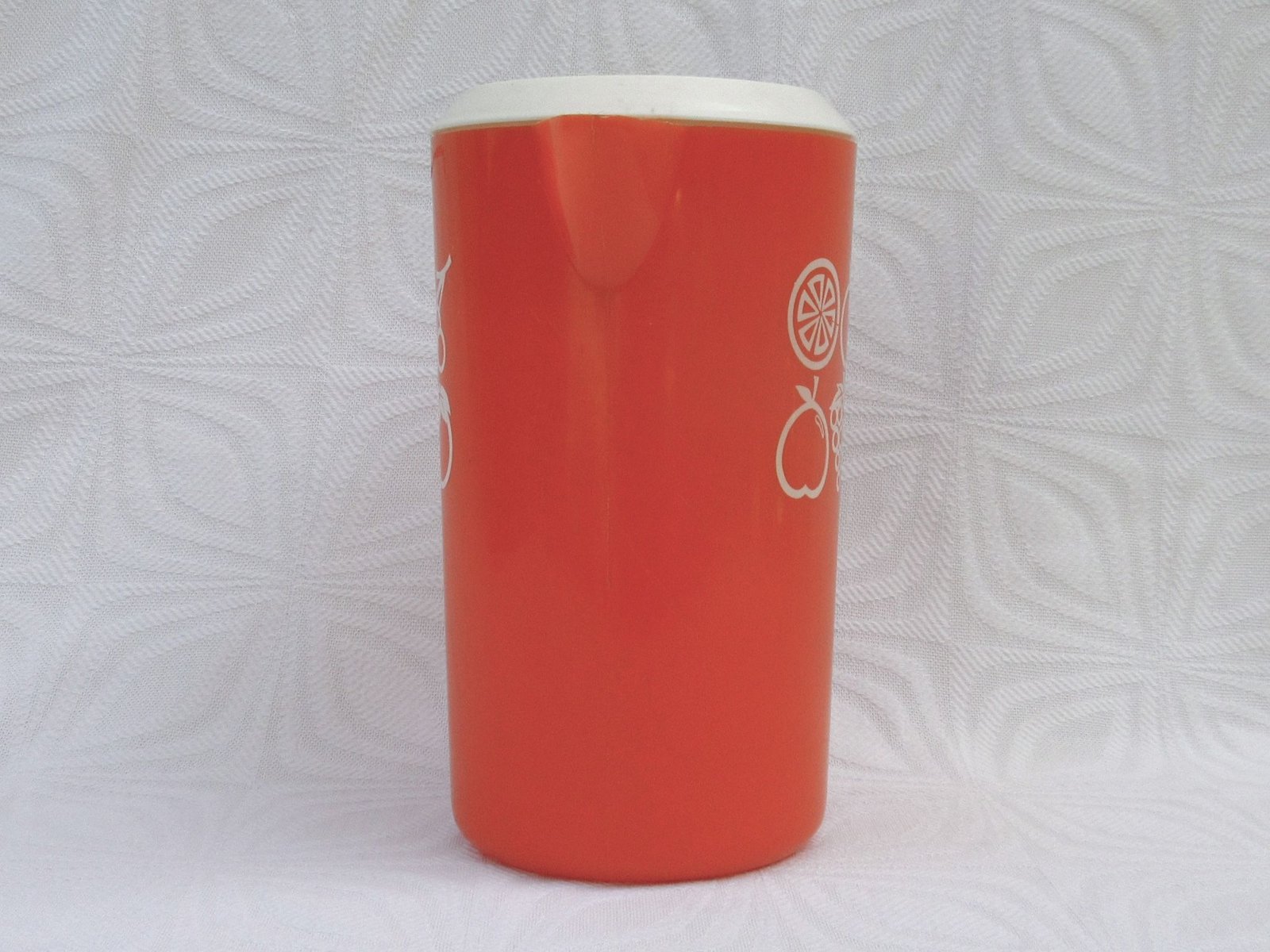 Vintage Plastic Pitcher Jug Orange Fruits Summer Drinks 1970s - Image 3
