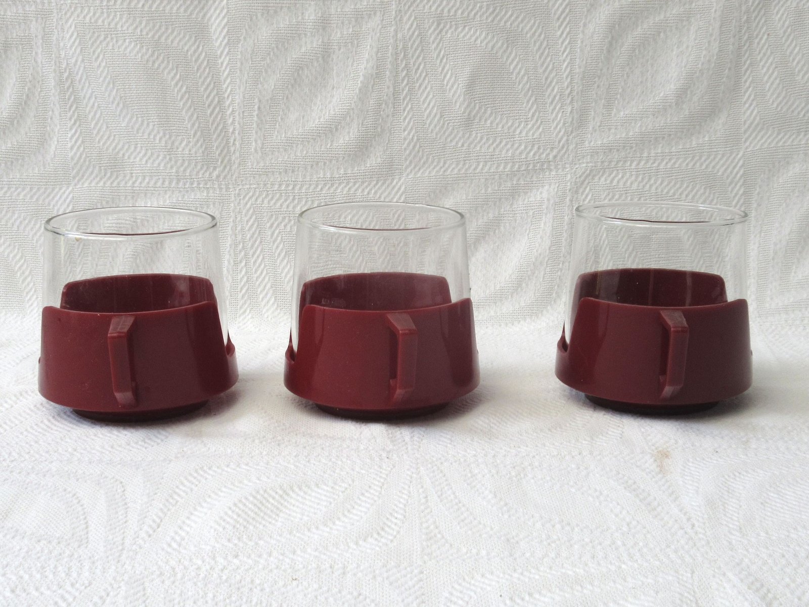 Vintage Pyrex Drink Up Cups x3 Maroon Red 70s 80s - Image 3