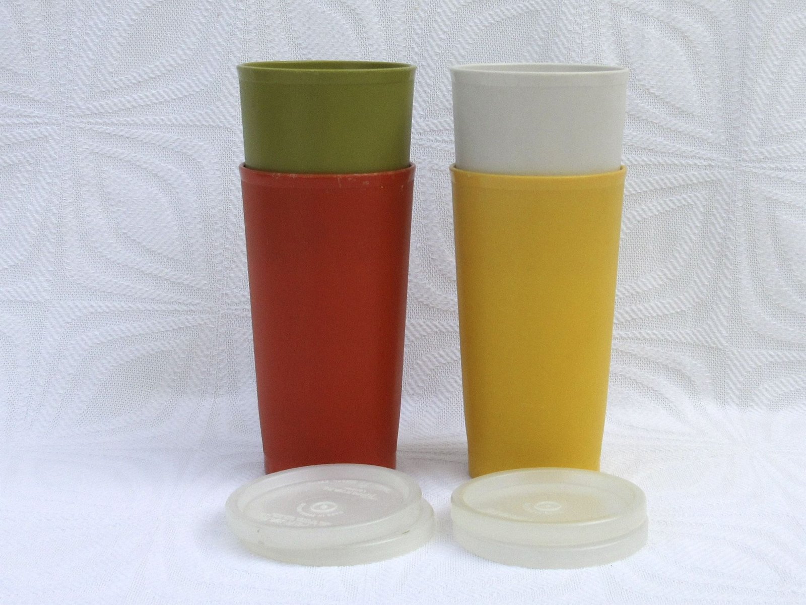 Vintage Tupperware Lidded Beakers x4 Large Harvest 70s 80s - Image 3