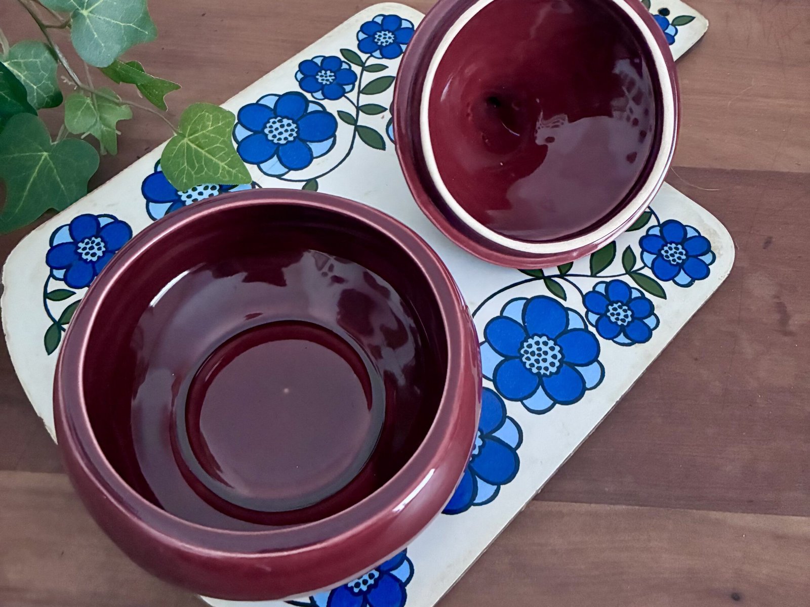 Vintage Ceramic Beetroot Pot with Lid 1970s - Image 4
