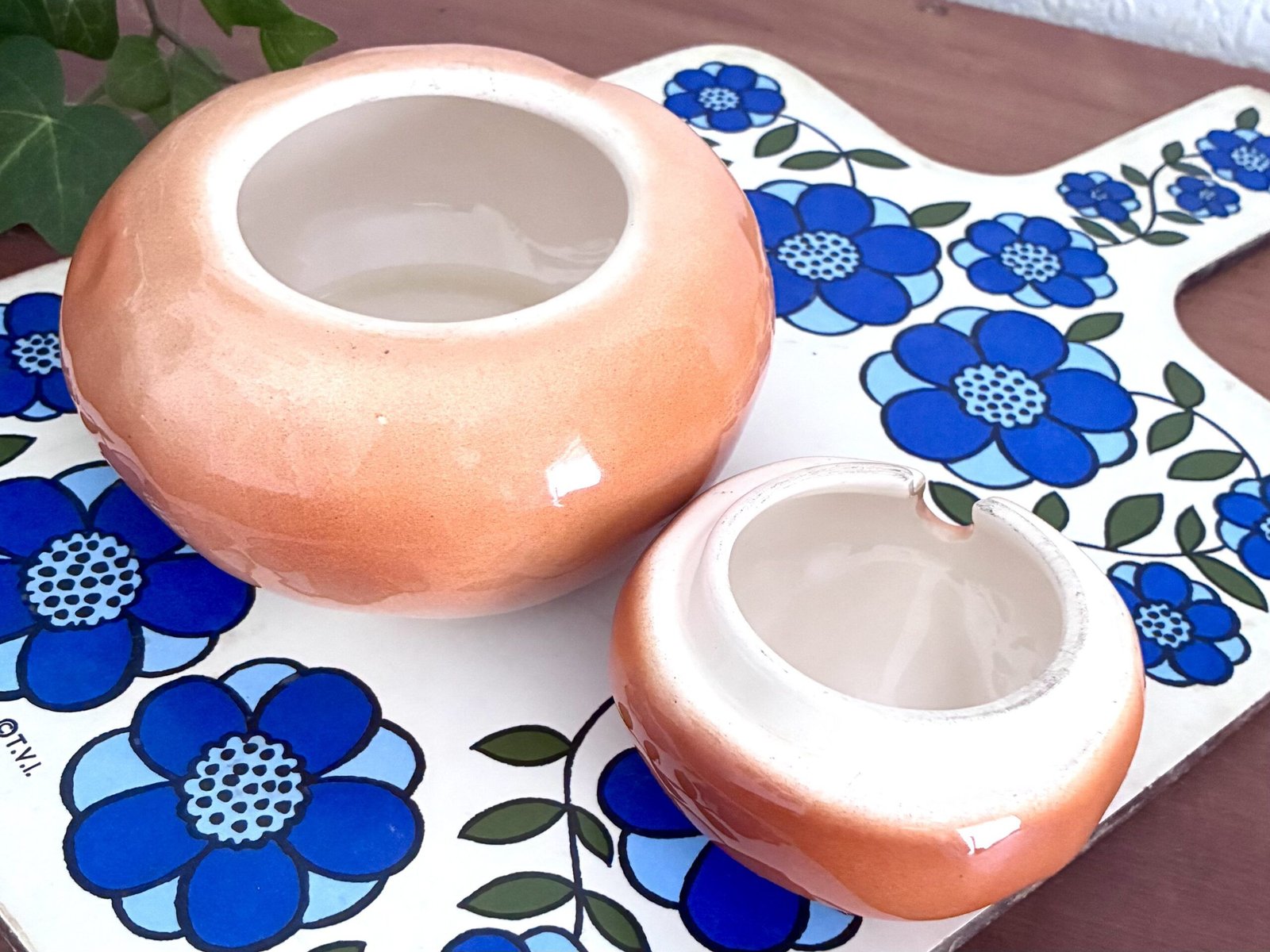 Vintage Ceramic Bread Sauce Pot Toni Raymond 1970s - Image 3