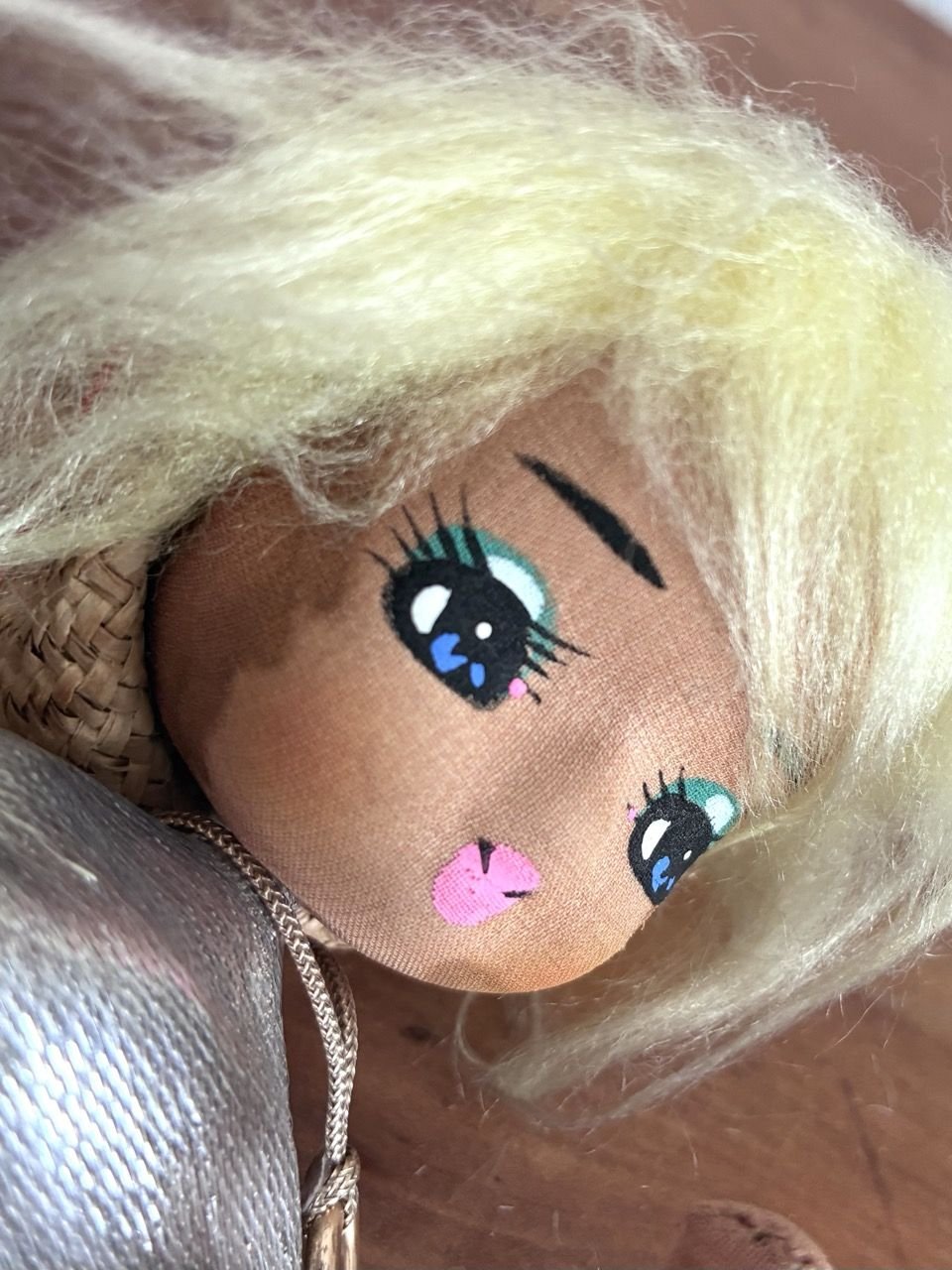 Vintage Bradley Pose Doll Big Eyes Silver Mod Outfit 1960s - Image 6