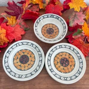 Vintage Broadhurst Kathie Winkle Tashkent Tableware 1970s Image