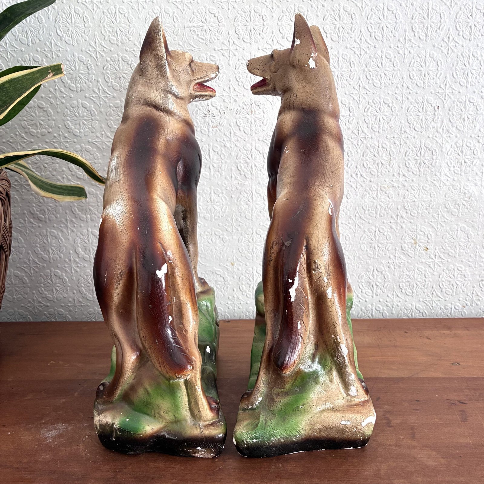 Vintage Chalkware German Shepherd Alsatian Dogs Pair 30s 40s - Image 4