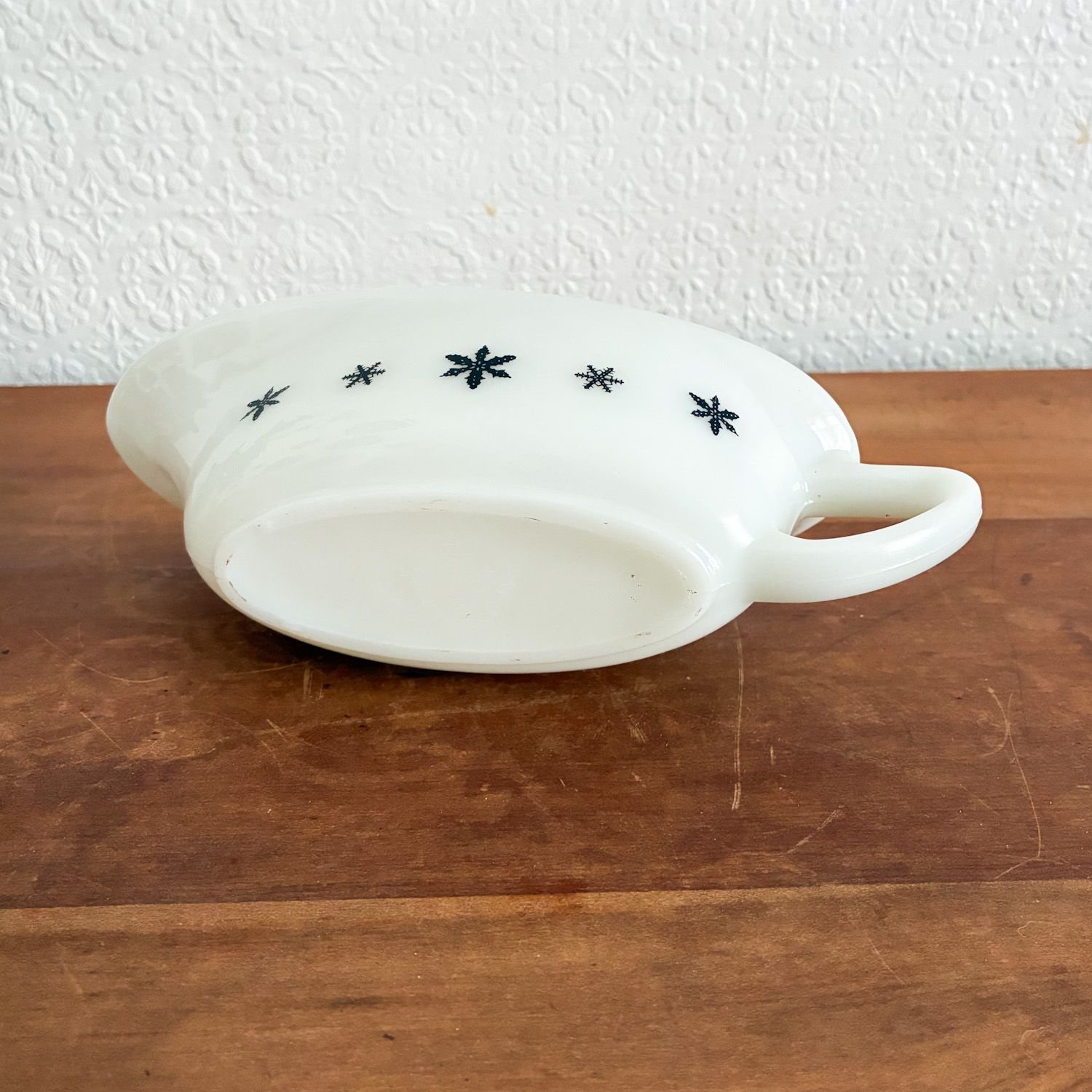 Vintage JAJ Pyrex Gaiety Snowflake Dinnerware 1960s - Image 5