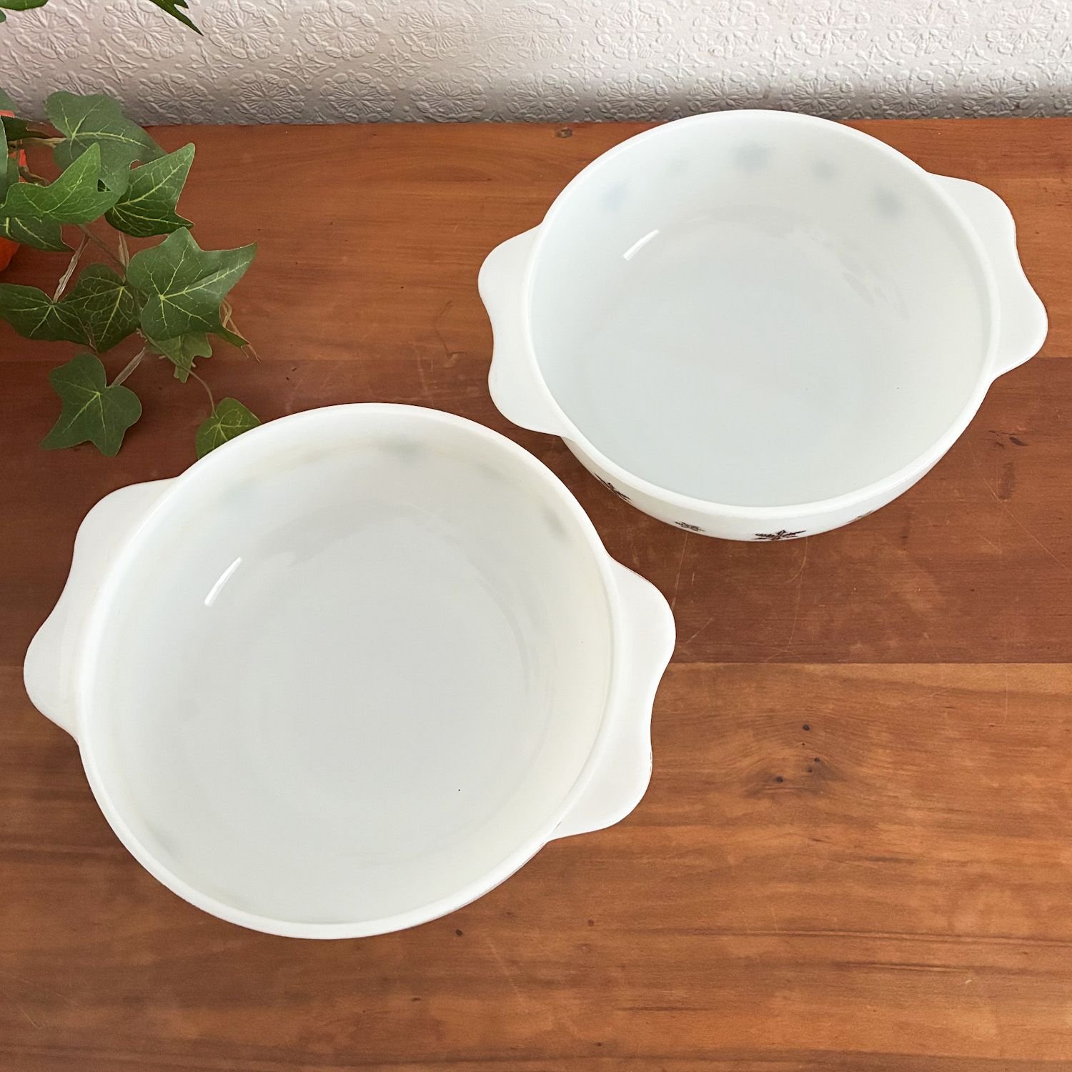 Vintage JAJ Pyrex Gaiety Snowflake Dinnerware 1960s - Image 9
