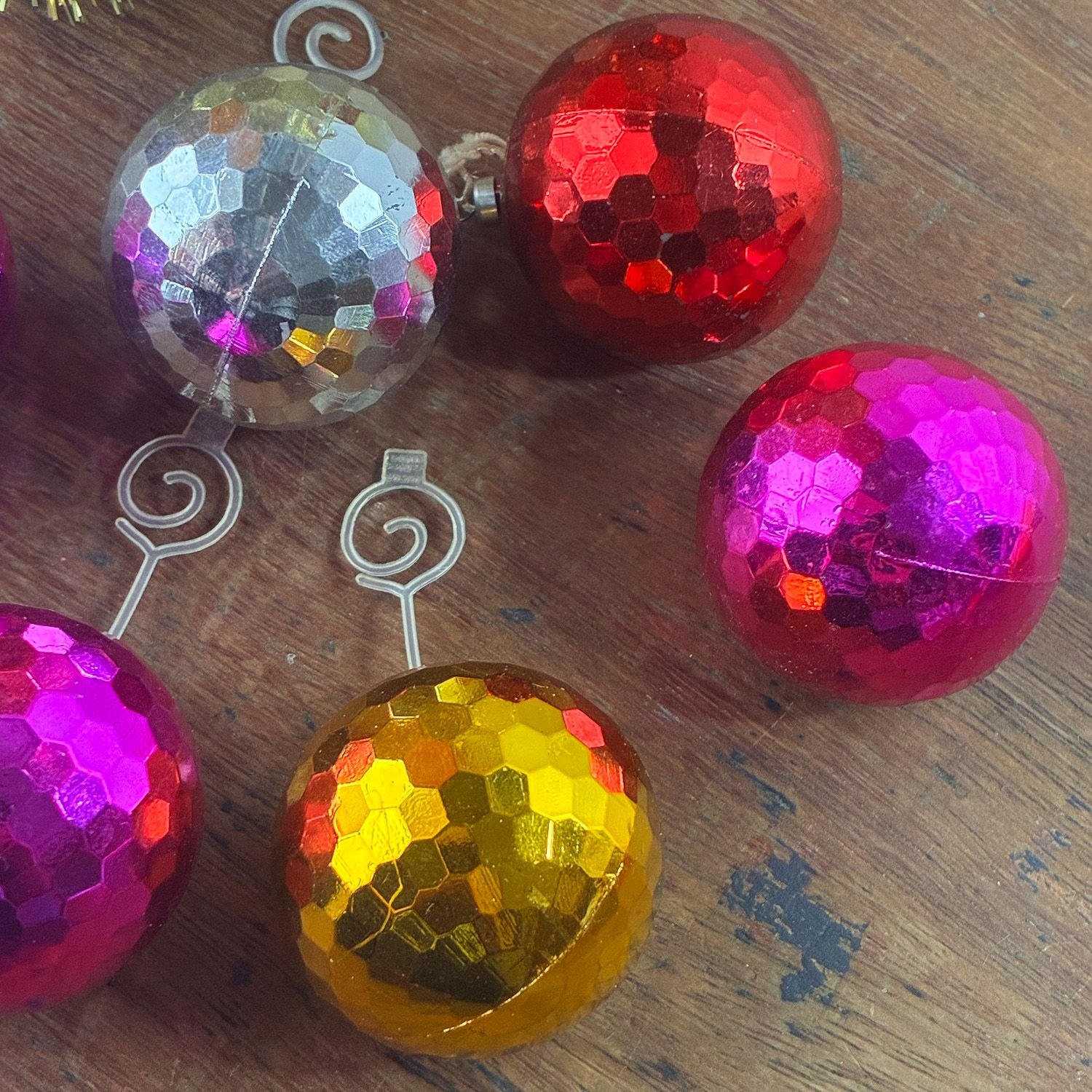 Vintage Faceted Disco Ball Christmas Baubles Set 1970s - Image 3