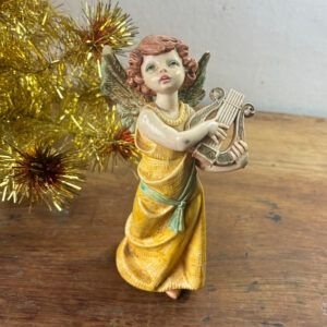 Vintage 1970s Fontanini Depose Italy 364 hard plastic musician angel figure playing lyre.⁠